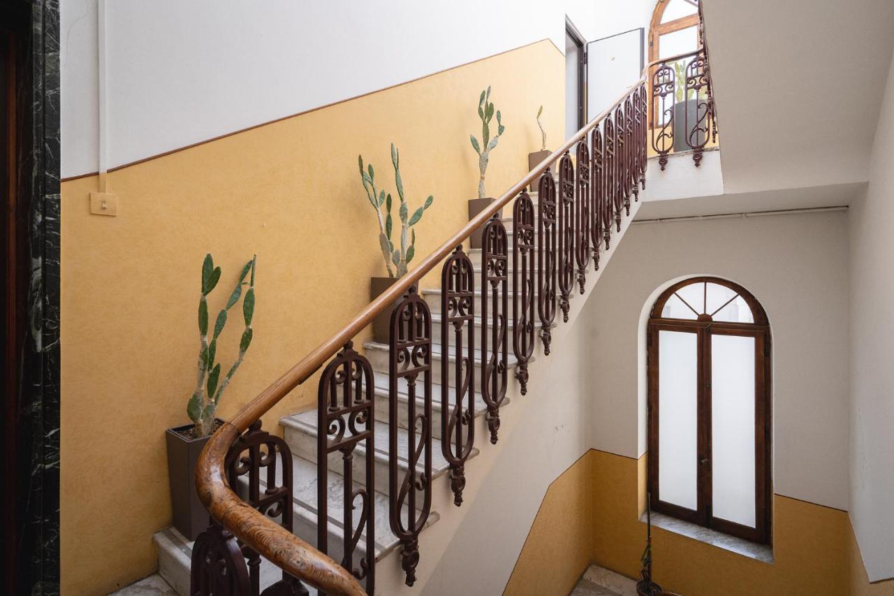 Fourooms - Bari Sparano ภายนอก รูปภาพ